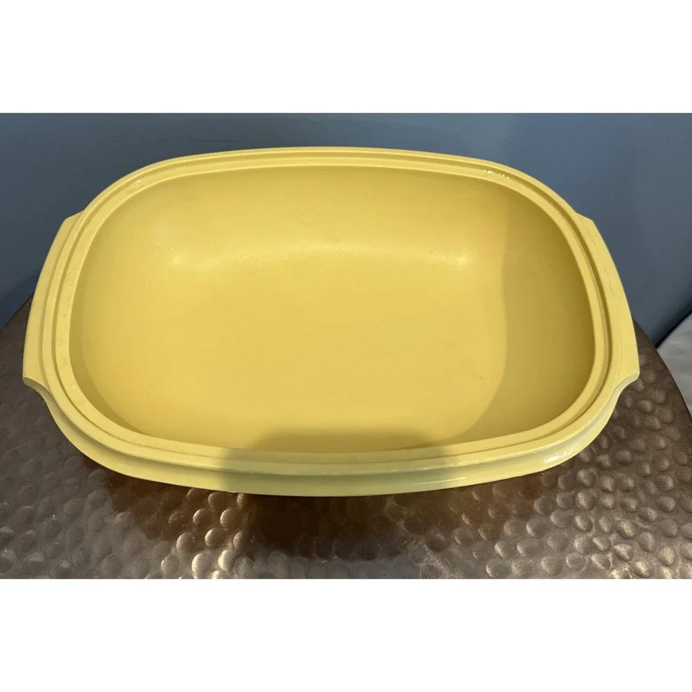 Vintage Tupperware Yellow Oblong Oval Casserole Dish Bowl Lid Strainer Colander